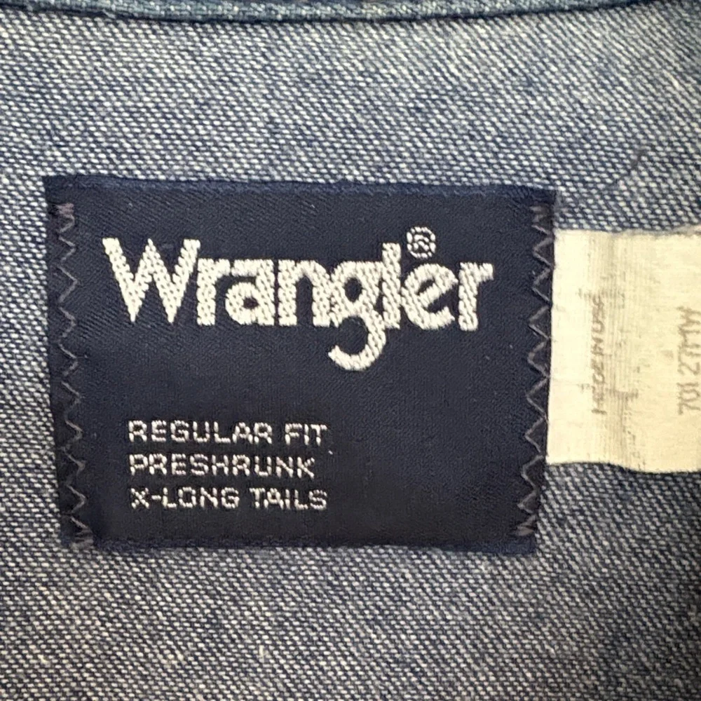 Vintage Pearl Snap Wrangler Men's Dark Blue‎ Button-Down Shirt - Picture 3 of 8